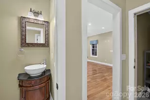 5596 Bridgewater Dr, Granite Falls, NC 28630 - Photo 10