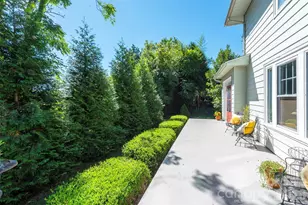 710 Merrimon Ave, Asheville, NC 28804 - Photo 6
