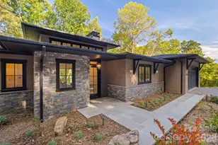 505 Barrington Dr, Asheville, NC 28803 - Photo 2