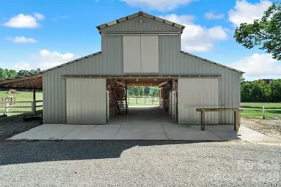 996 Beamguard Road, Clover, SC 29710 - Photo 34
