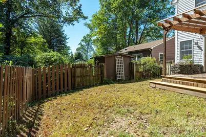 17 Castle Street, Asheville, NC 28803 - Photo 18