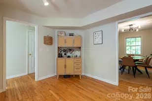 17 Castle St, Asheville, NC 28803 - Photo 8