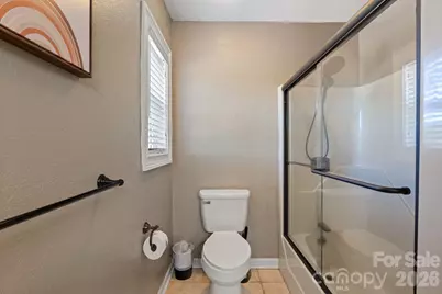 422 Crooked Creek Road, Hendersonville, NC 28739 - Photo 16