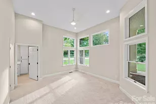 18 Carriage Park Way, Hendersonville, NC 28791 - Photo 12
