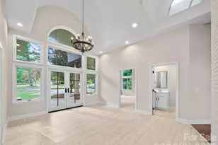 18 Carriage Park Way, Hendersonville, NC 28791 - Photo 4
