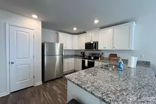 557 Belcaro Dr, Kings Mountain, NC 28086 - Photo 8