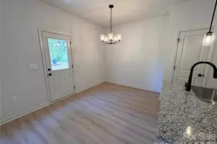 1106 Montcalm St, Charlotte, NC 28208 - Photo 14