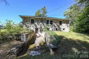 390 Sokassa Rd, Newland, NC 28657 - Photo 32
