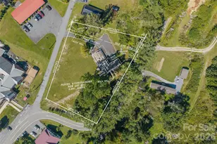390 Sokassa Rd, Newland, NC 28657 - Photo 4