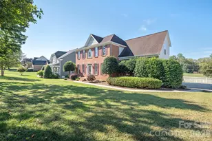110 Fox Den Cir, Statesville, NC 28677 - Photo 18
