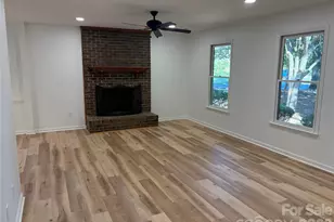 503 E Wilson St, Wingate, NC 28174 - Photo 4