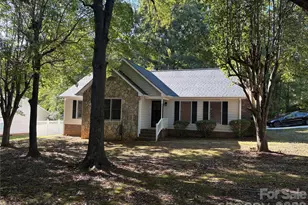 503 E Wilson St, Wingate, NC 28174 - Photo 1