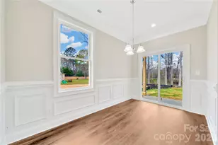452 Dawn Cir, Charlotte, NC 28213 - Photo 12