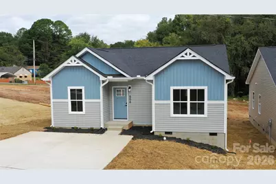 606 E Robinson Street, Dallas, NC 28034 - Photo 1