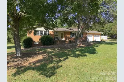 82 Henderson Street, Badin, NC 28009 - Photo 2