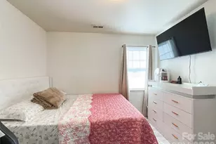 1501 Effingham Rd, Charlotte, NC 28208 - Photo 14