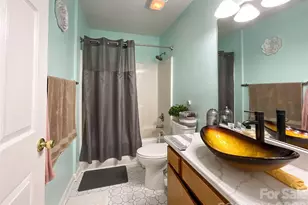 1501 Effingham Rd, Charlotte, NC 28208 - Photo 10