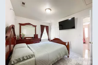 1501 Effingham Road, Charlotte, NC 28208 - Photo 18