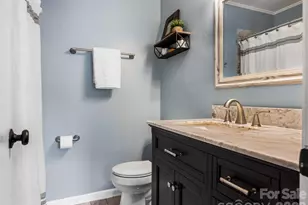 7904 Oakbark Ln, Charlotte, NC 28226 - Photo 14