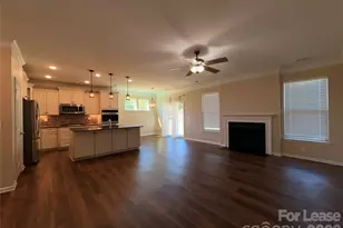 2433 Chinkapin Ct, Gastonia, NC 28054 - Photo 10