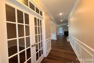 2433 Chinkapin Ct, Gastonia, NC 28054 - Photo 6