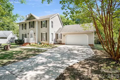 1300 Sugar Hollow Drive, Charlotte, NC 28214 - Photo 2