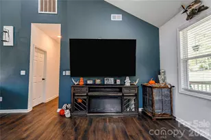 114 Crestbrook Cir, Shelby, NC 28152 - Photo 10