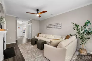 14208 Castle Abbey Ln, Charlotte, NC 28277 - Photo 4