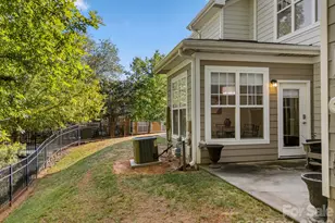 14208 Castle Abbey Ln, Charlotte, NC 28277 - Photo 20