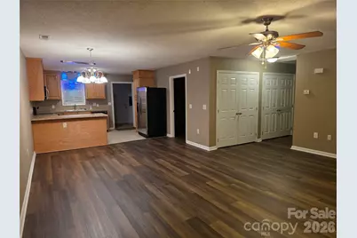 505 2nd Street Place NE #E2, Conover, NC 28613 - Photo 4