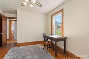 654 Ratcliff Cove Rd, Waynesville, NC 28786 - Photo 24