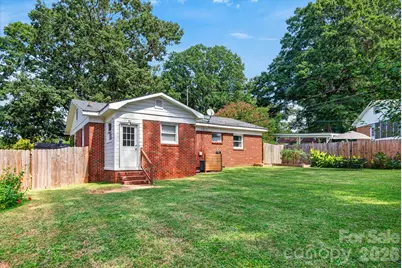 3857 Whitehall Drive, Charlotte, NC 28208 - Photo 14