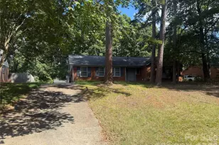 818 McLaughlin Dr, Charlotte, NC 28212 - Photo 28