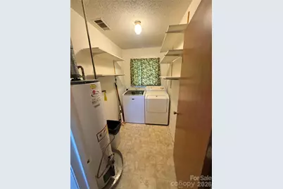 818 McLaughlin Drive, Charlotte, NC 28212 - Photo 8
