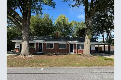 30 20th Avenue NW, Hickory, NC 28601 - Photo 16