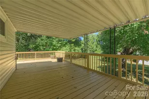 550 Enka Lake Rd, Candler, NC 28715 - Photo 10
