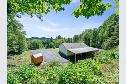 456 Tempie Mountain Road, Spruce Pine, NC 28777 - Photo 2