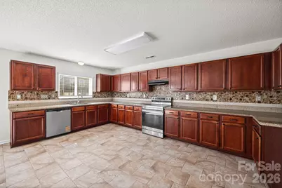 13750 Rutherglen Court, Charlotte, NC 28213 - Photo 12