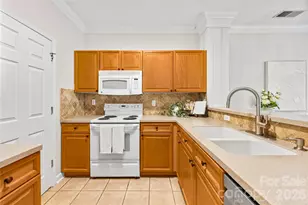 915 Northeast Dr, Davidson, NC 28036 - Photo 20