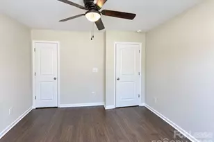 7431 Sienna Heights Pl, Charlotte, NC 28213 - Photo 12