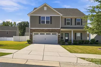 421 Maramec Street, Fort Mill, SC 29715 - Photo 2