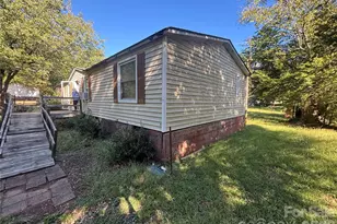 7823 High Terrace Ln, Denver, NC 28037 - Photo 2