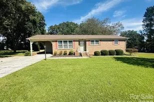 1415 Melrose Dr, Shelby, NC 28152 - Photo 1