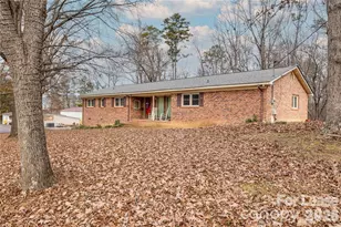 24752 Kates Dr, Albemarle, NC 28001 - Photo 2