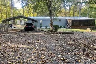 124 Arbor Dr, Statesville, NC 28677 - Photo 1