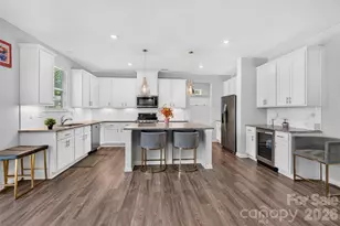5002 Kinsbridge Dr, Mint Hill, NC 28227 - Photo 8