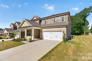 5002 Kinsbridge Dr, Mint Hill, NC 28227 - Photo 4