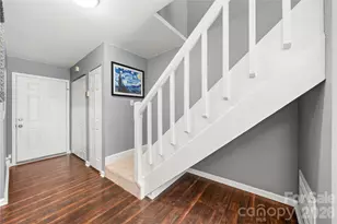 8251 Circle Tree Ln, Charlotte, NC 28277 - Photo 4