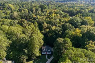 205 Colonial Ave, Concord, NC 28025 - Photo 2