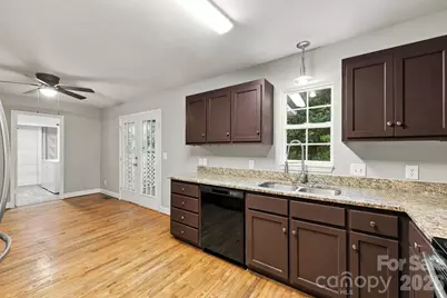 205 Colonial Avenue, Concord, NC 28025 - Photo 16